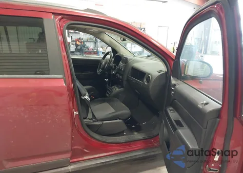 2012 Jeep Compass Sport z USA, uszkodzony, nr VIN 1C4NJDBB1CD692095